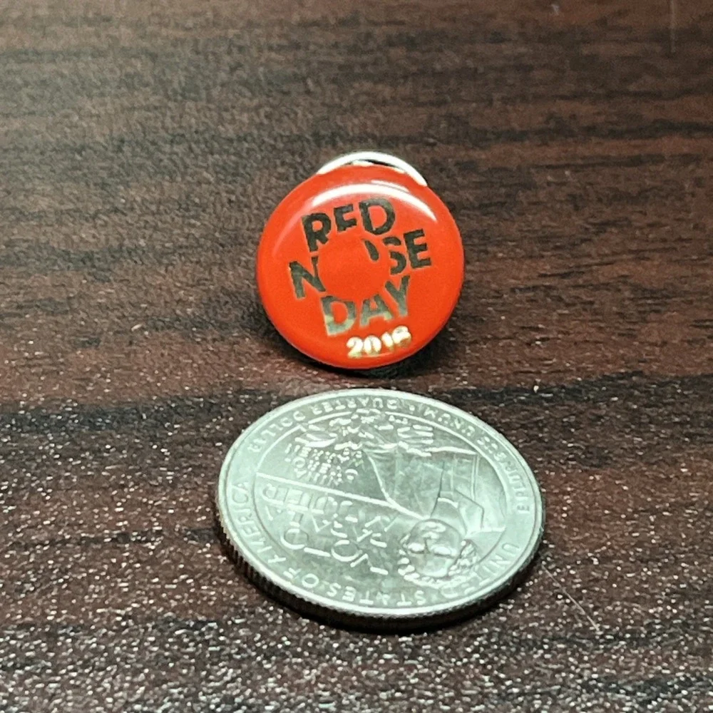 Red Nose‎ Day 2016 Lapel Hat Pin